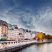 Ciel de traine sur les quais de Seine de Paris